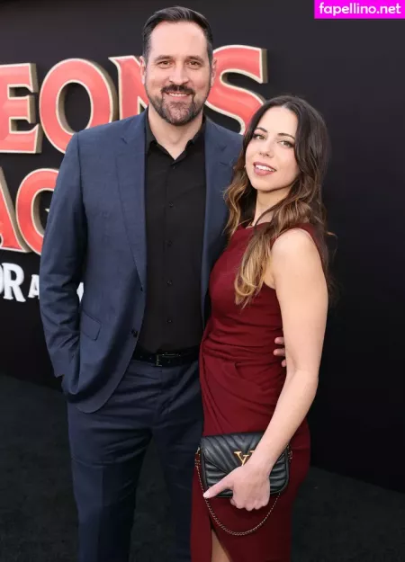 Laura Bailey OnlyFans Thumbnail #fhtNaPJIxx