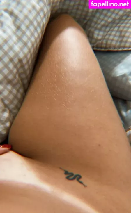 Laura Bestetti Stein OnlyFans Thumbnail #NRxf26nx3M