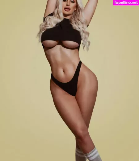 Laura Blake Hahnel OnlyFans Thumbnail #i2unXJtEjJ