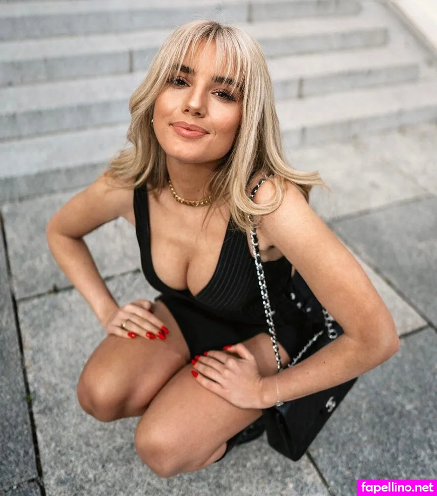 laurachesnok Nude Leaked OnlyFans Photo #PGchfndF9J