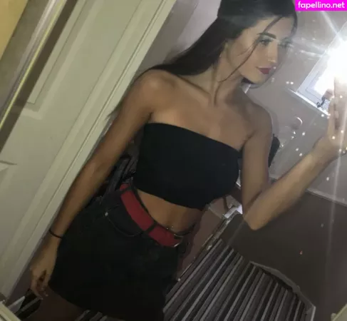 Laura Brophy OnlyFans Thumbnail #CEOyxZ5DOY