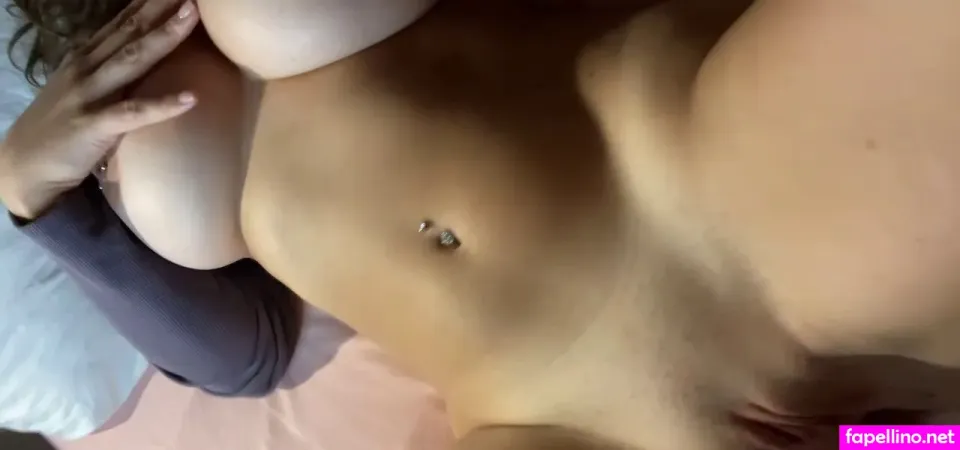 Laura Caneo 1 OnlyFans Thumbnail #WwU0Sv0nds