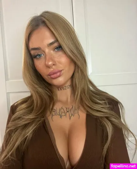Laura Caroline OnlyFans Thumbnail #X6r11IZzWm