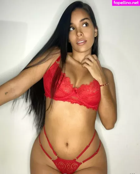 Laura Carrillo OnlyFans Thumbnail #RhiVQC9tLV