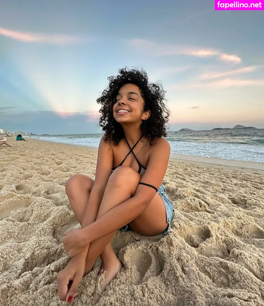 lauracastro, valeriecas2101 Nude Leaked OnlyFans Photo #VPPeoJQymA