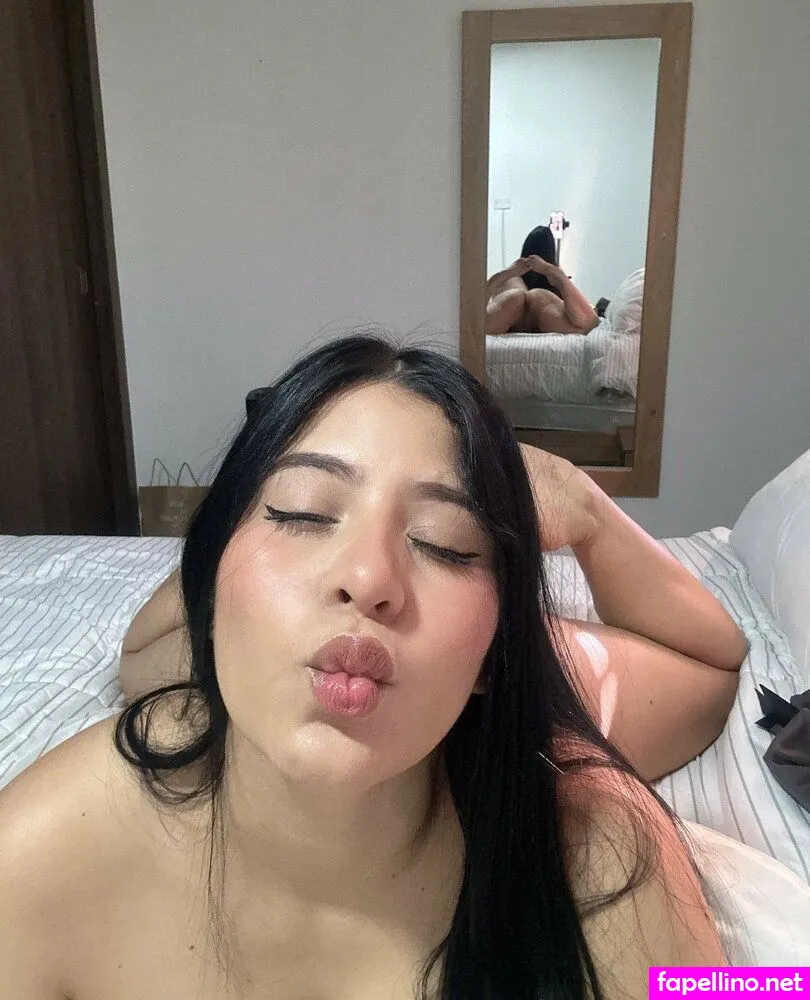 Lauracookie_, exclusive_laura, laura_cookie02 Nude Leaked OnlyFans Photo #KGeIKk4f0z