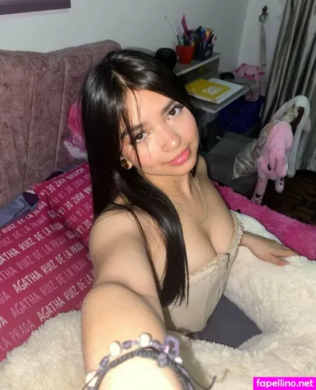 Laura Corredor OnlyFans Thumbnail #DHQ1w9IOsO