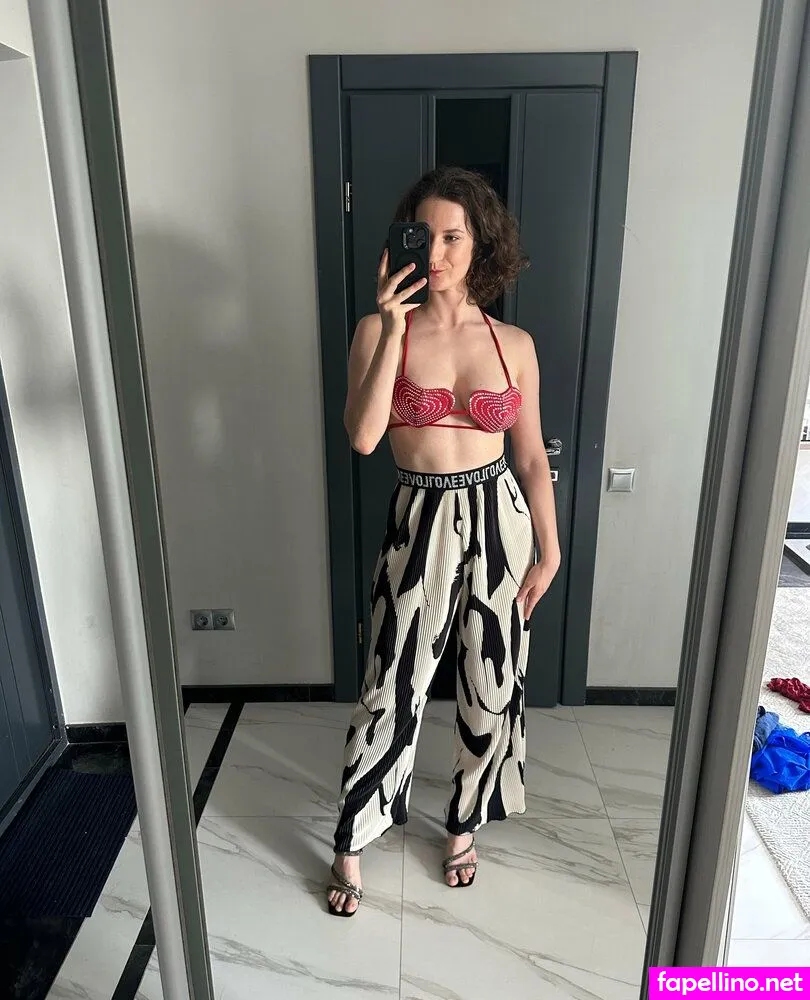 laura.curls, laurawiththecurls Nude Leaked OnlyFans Photo #BWO6prVe2m
