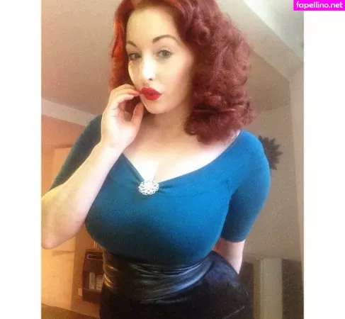 Laura Dawson OnlyFans Thumbnail #HmW2HIiaVS