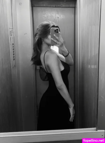 Laura Di Russo OnlyFans Thumbnail #Afmnib0hAP
