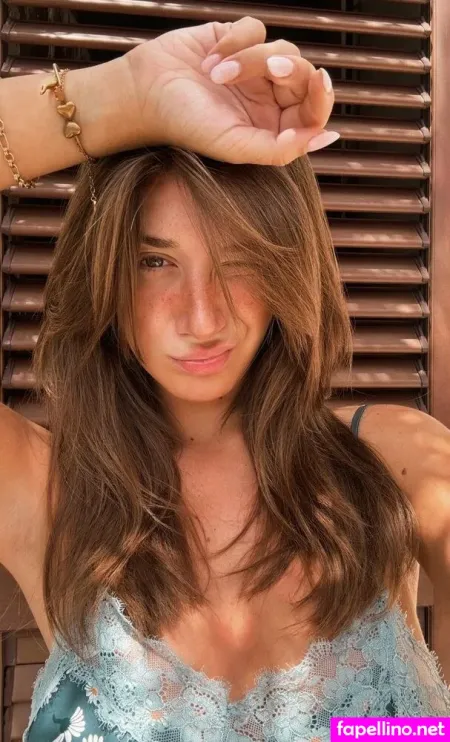 Laura Di Russo OnlyFans Thumbnail #LwXM0whHJf