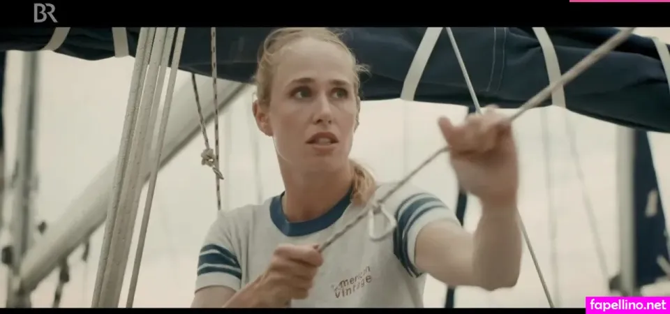 Laura Egger OnlyFans Thumbnail #doVEOnkAQS