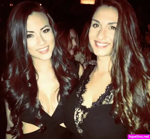 Laura Eldred OnlyFans Thumbnail #008NzKZr46