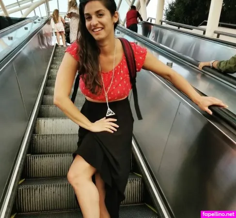 Laura Eldred OnlyFans Thumbnail #CoG5frneep