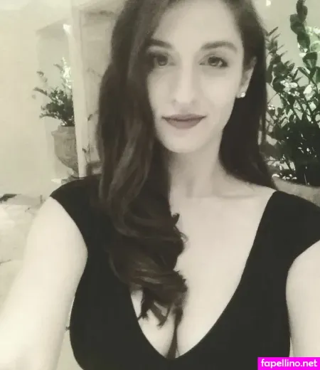 Laura Eldred OnlyFans Thumbnail #G5FITlxl1O