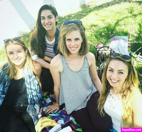 Laura Eldred OnlyFans Thumbnail #WOtPDmibb1