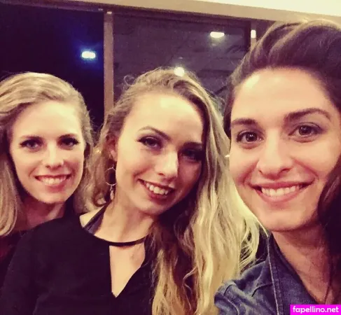 Laura Eldred OnlyFans Thumbnail #pNoKzn78NU