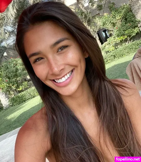 Laura Elizabeth Woo OnlyFans Thumbnail #Gto3RueISU