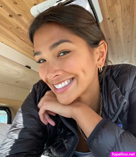 Laura Elizabeth Woo OnlyFans Thumbnail #MGj0TRdOI8