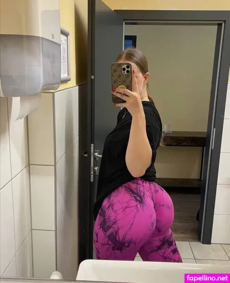 Laura Haberl 3 OnlyFans Thumbnail #tJeiquKlZ4
