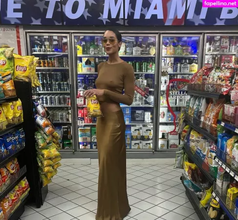 Laura Harrier OnlyFans Thumbnail #aKPlo8Yl7k