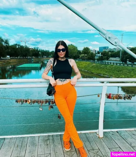 Laura Hasmarr OnlyFans Thumbnail #KVxZPaw5jC