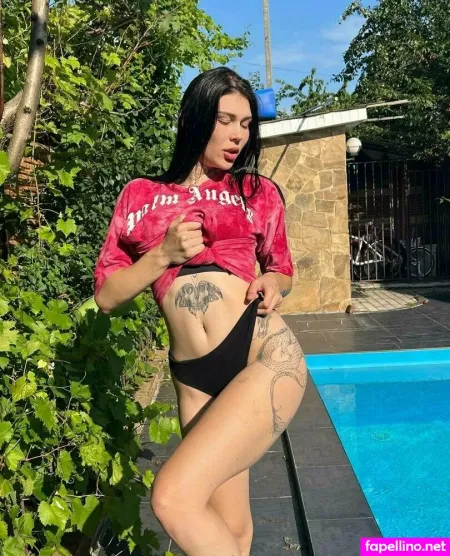 Laura Hasmarr OnlyFans Thumbnail #izVzZvRbwJ