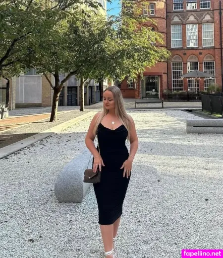Laura Helen Kleinert OnlyFans Thumbnail #528GTVswYv