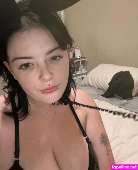 Laura Jane789 OnlyFans Thumbnail #QZPsy0mQxx