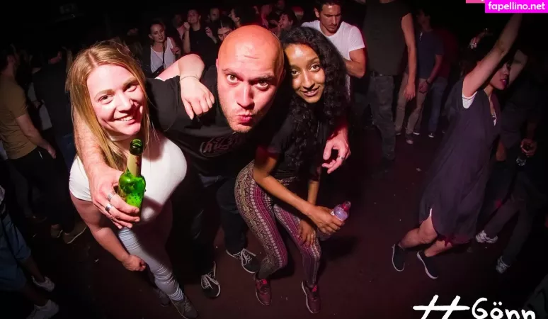 Laura Katz OnlyFans Thumbnail #7KeOxXelB3