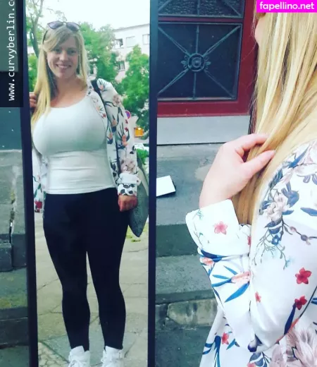 Laura Katz OnlyFans Thumbnail #IUfrPz8oFG