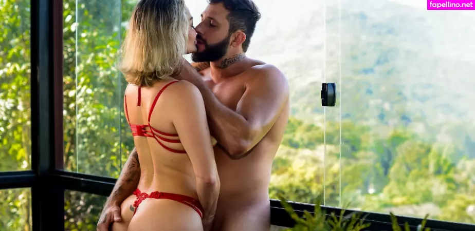 Laura Keller OnlyFans Thumbnail #OmNlZ31L1U