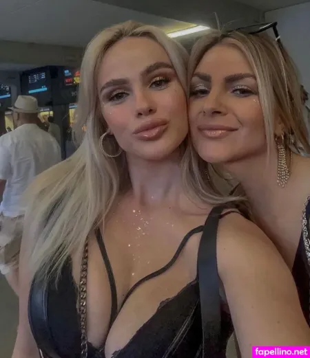 Laura Kts OnlyFans Thumbnail #WM4IFtkn42