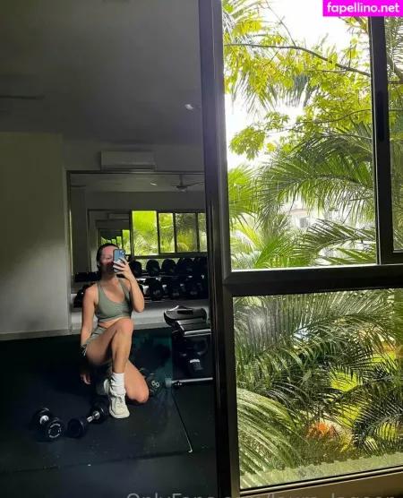 Laura Lagoon OnlyFans Thumbnail #TEdHxOpEKw