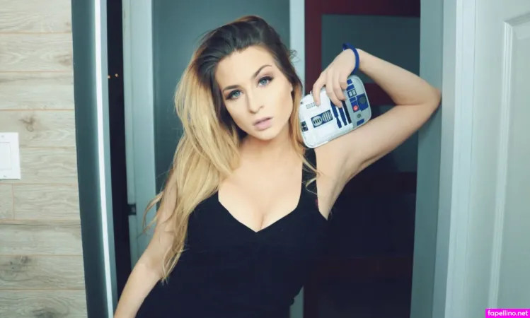 Laura Legends OnlyFans Thumbnail #rSvbYPMvLq