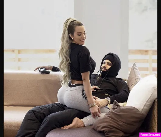 Laura Lempika OnlyFans Thumbnail #rVnRS262iO