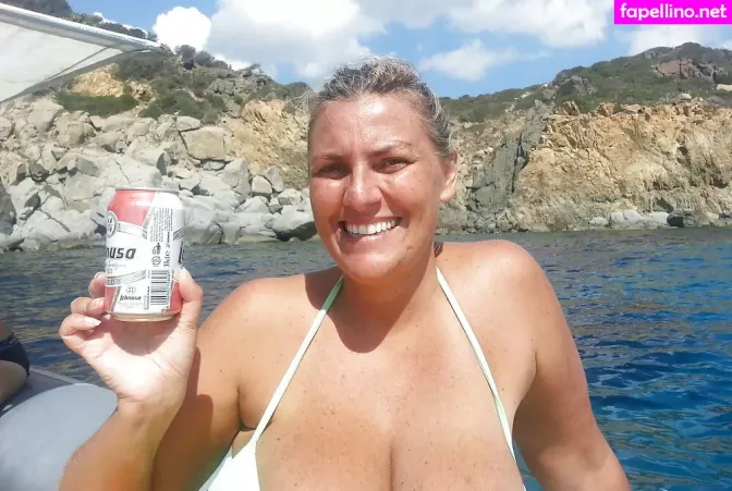 Laura Leonardi OnlyFans Thumbnail #CtHbBypWyh