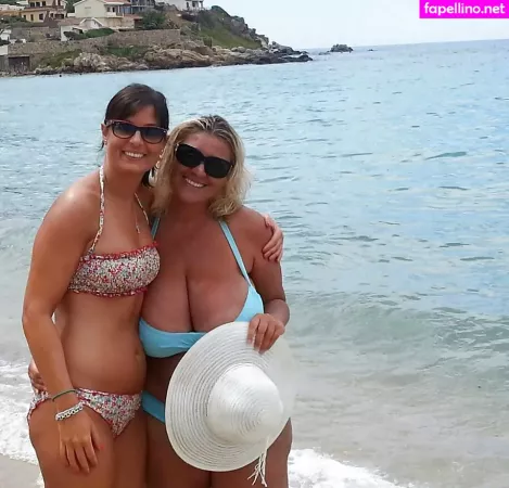 Laura Leonardi OnlyFans Thumbnail #DjY1ioIiVD