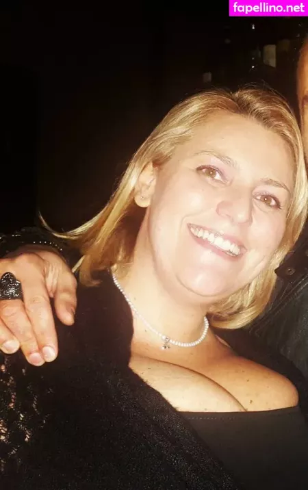 Laura Leonardi OnlyFans Thumbnail #Kn7njKi8xv