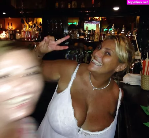 Laura Leonardi OnlyFans Thumbnail #kfGDkhWOIP