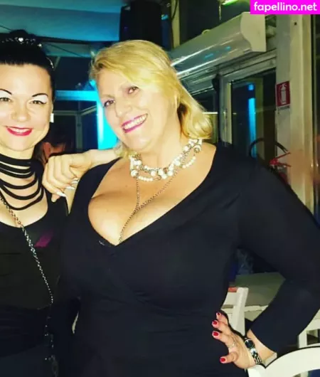 Laura Leonardi OnlyFans Thumbnail #yuGWAz1B9N