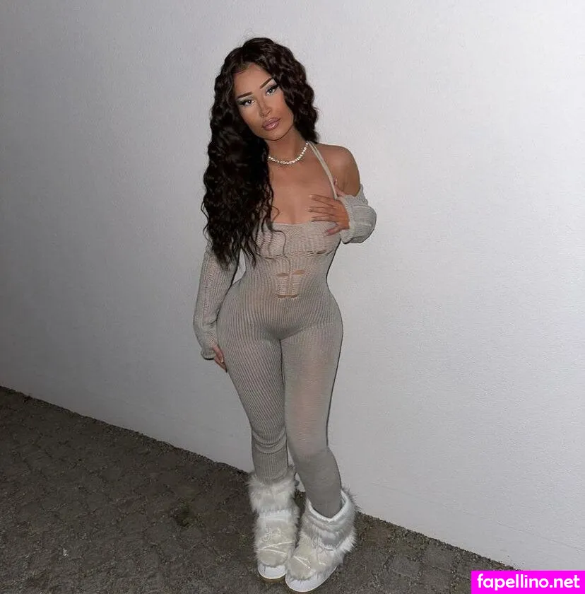 lauralianajane Nude Leaked OnlyFans Photo #CCFFM8t8Kv