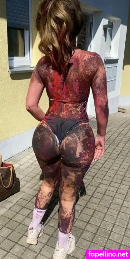 Laura Liana Jane OnlyFans Thumbnail #OMrAE5Do8C
