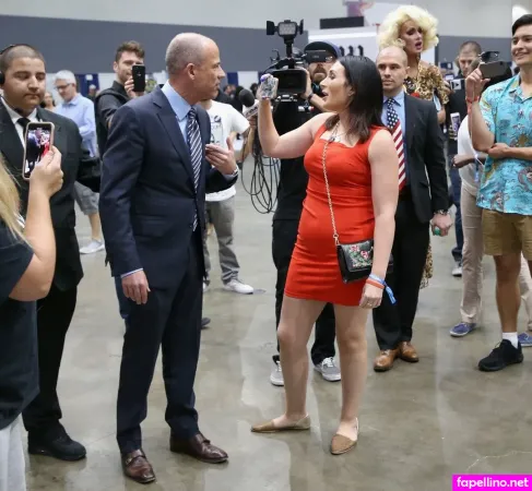 Laura Loomer OnlyFans Thumbnail #hxvlMQ93ae