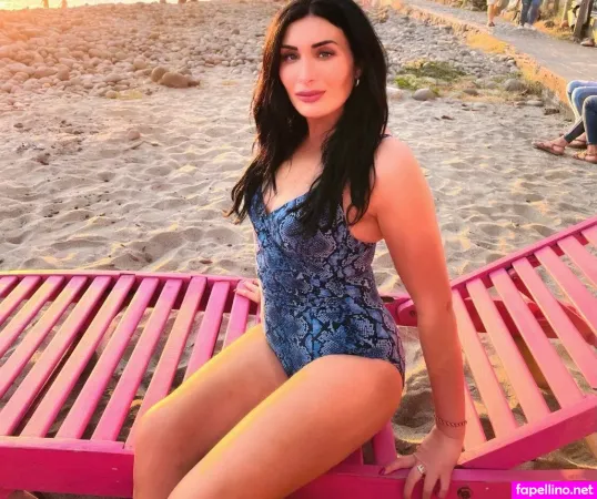 Laura Loomer OnlyFans Thumbnail #kYfqUUMuJo