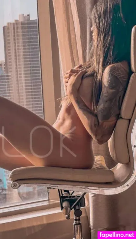 Laura Madrid OnlyFans Thumbnail #B9fJrkgvuL