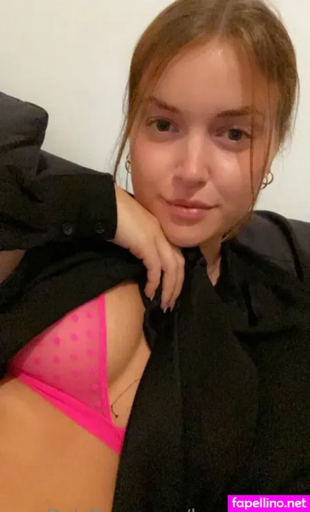 Laura Maier OnlyFans Thumbnail #ZnU4QNfoWc