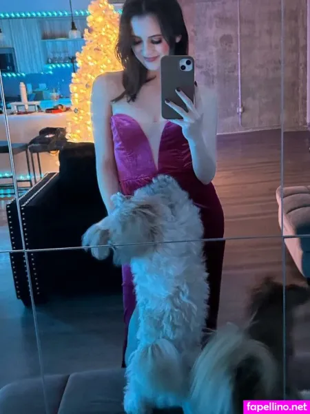 Laura Marano OnlyFans Thumbnail #y5AAFGVlNp