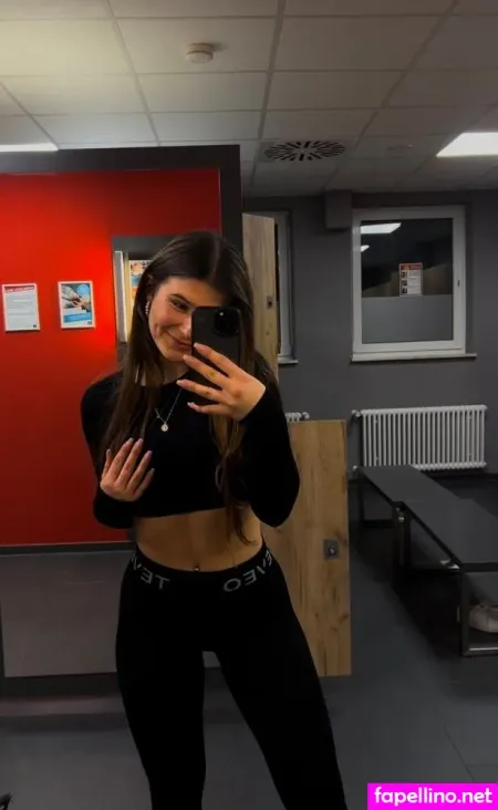 Laura Marie Rhrig OnlyFans Thumbnail #Rh9Ul391GW
