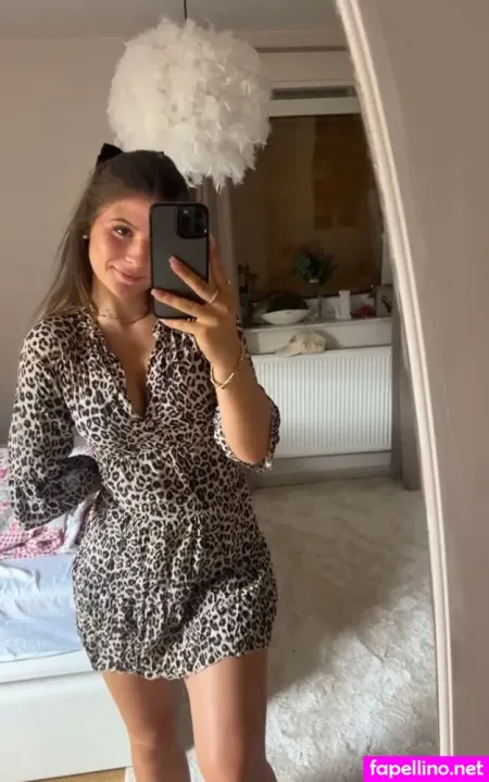 Laura Marie Rhrig OnlyFans Thumbnail #SXpyC4aFeB